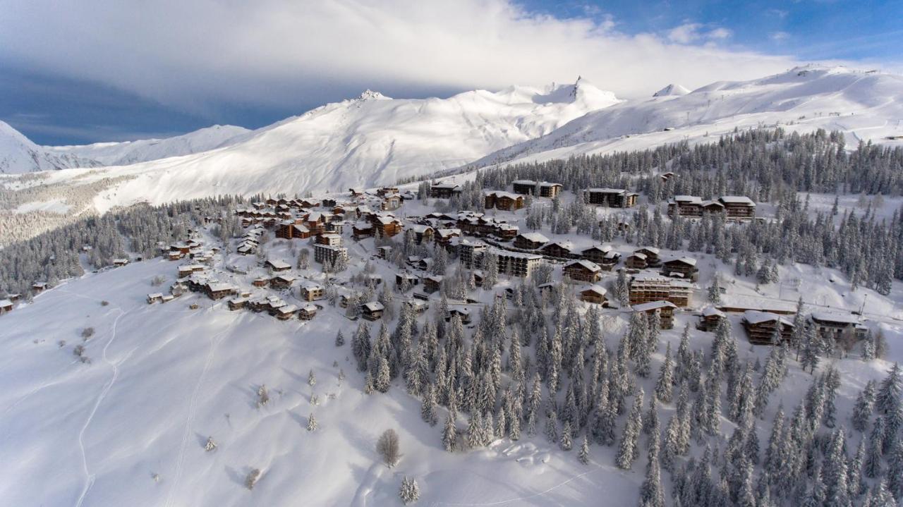 Appartement chalet les clarines à La Rosiere  Extérieur photo